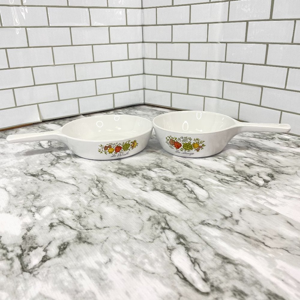 Vtg Set of 2 Corning Ware Spice O' Life Pans P-81-B La Sauge & P-83-B Le Persil